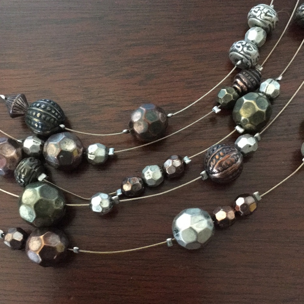 Multi strand neckless - Picture 2 of 5